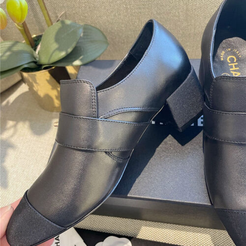 High Quality Luxury Chanel Chunky Heel Shoes – Style 72742 product detail