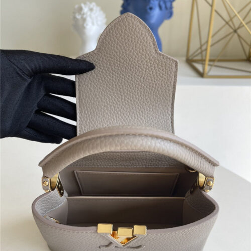 High Quality Luxury Louis Vuitton Capucines Mini Bag Grey product detail