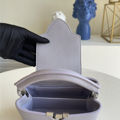 High Quality Luxury Louis Vuitton Capucines Mini Bag – Style 47561 product detail