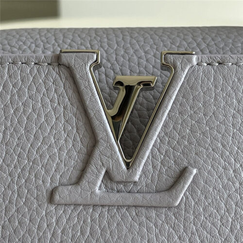 High Quality Luxury Louis Vuitton Capucines Mini Bag – Style 47561 product detail