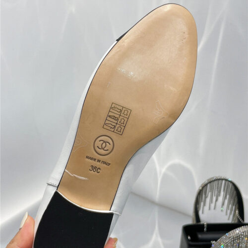 High Quality Luxury Chanel Embroidered Long Boots product detail