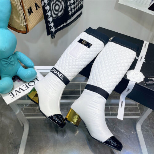 High Quality Luxury Chanel Down Long Boots – Style 81318 alternate view