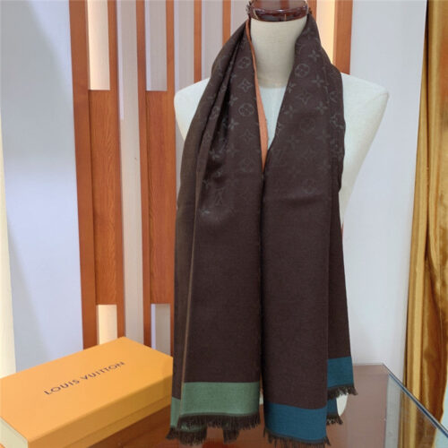 High Quality Luxury Louis Vuitton Monogram Scarf product detail