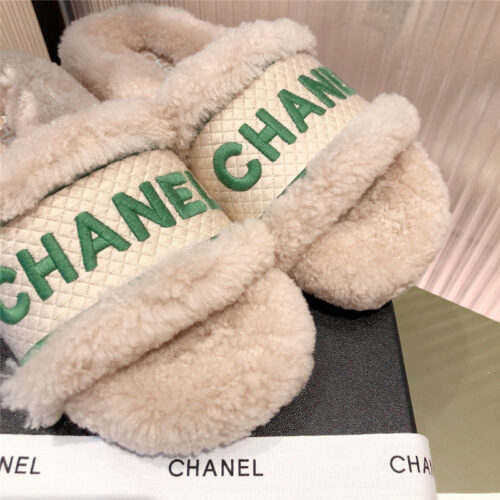 High Quality Luxury Chanel Lamb Wool Slippers product detail