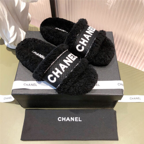 High Quality Luxury Chanel Lamb Wool Slippers – Style 93030