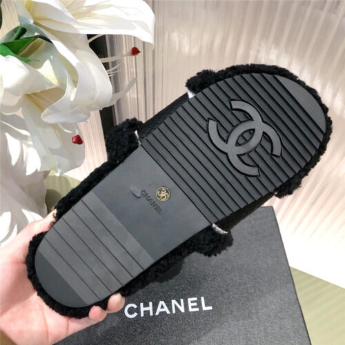 High Quality Luxury Chanel Lamb Wool Slippers – Style 93030 product detail