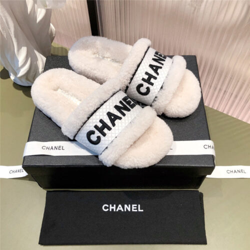 High Quality Luxury Chanel Lamb Wool Slippers – Style 56870