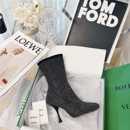 High Quality Luxury Bottega Veneta Stretch Ankle Boots alternate view