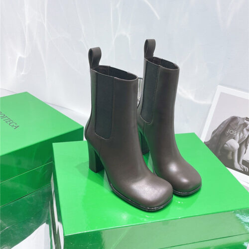 High Quality Luxury Bottega Veneta Thick Heel Round Toe Ankle Boots alternate view