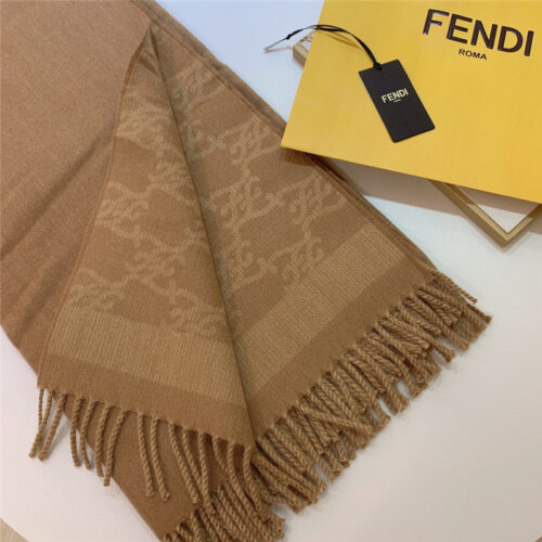 High Quality Luxury Louis Vuitton Wool And Cashmere Cloak product detail
