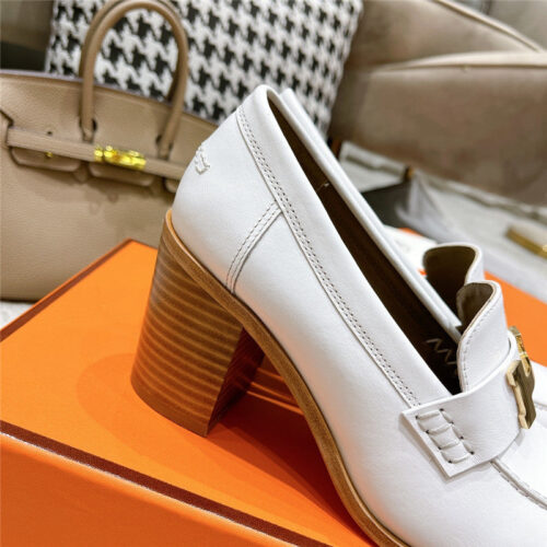 High Quality Luxury Hermes Dauphine Mid Heel Mules – Style 64867 product detail