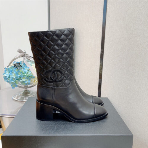 High Quality Luxury Chanel Platform Lace-Up Martin Boots – Style 51334 alternate view