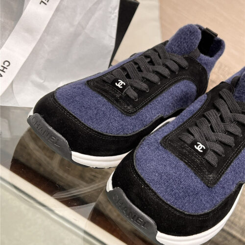 High Quality Luxury Chanel Classic Sneakers – Style 93382 product detail
