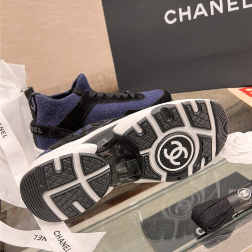 High Quality Luxury Chanel Classic Sneakers – Style 93382 product detail