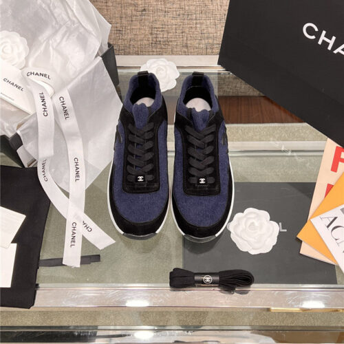 High Quality Luxury Chanel Classic Sneakers – Style 93382 alternate view