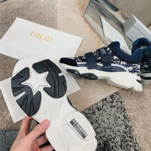 High Quality Luxury Dior D-Wander Sneaker – Style 52774 product detail