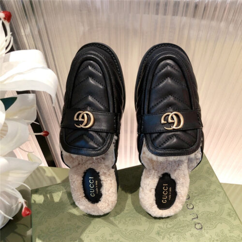 High Quality Luxury Gucci GG Wool Slippers – Style 56883 product detail