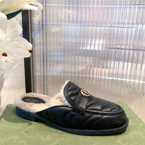 High Quality Luxury Gucci GG Wool Slippers – Style 56883 product detail