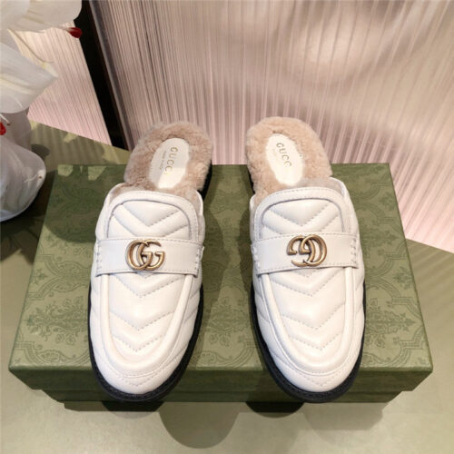 High Quality Luxury Gucci GG Wool Slippers alternate view