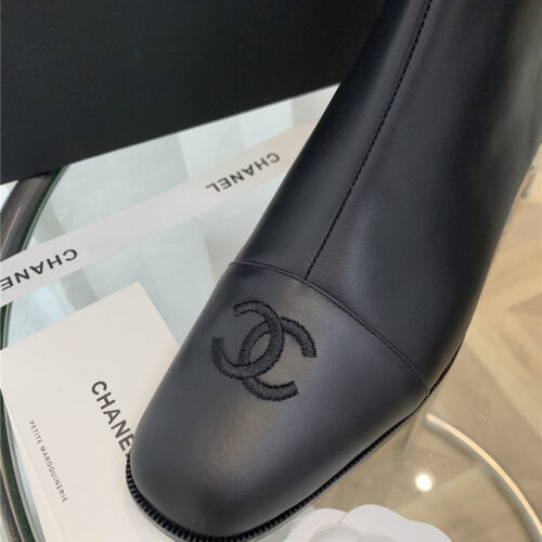 High Quality Luxury Chanel Vintage Ankle Boots – Style 19430 product detail