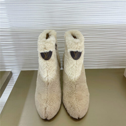 High Quality Luxury Louis Vuitton Rabbit Fur Ankle Boots product detail