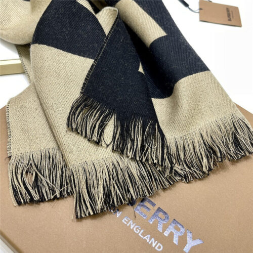 High Quality Luxury Burberry Wool Jacquard Scarf product detail