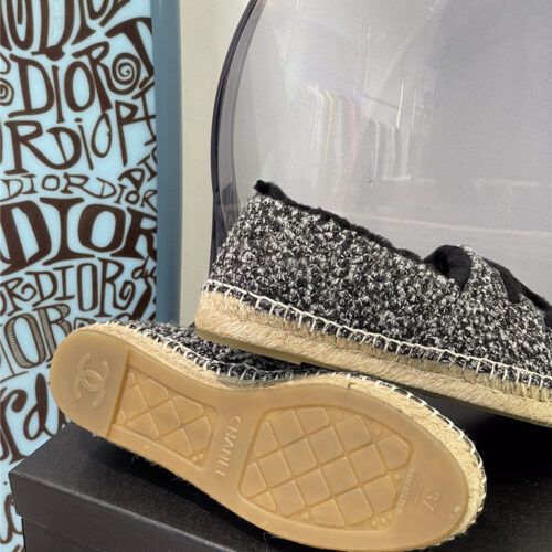 High Quality Luxury Chanel Fur Fisherman Shoes – Style 73606 product detail
