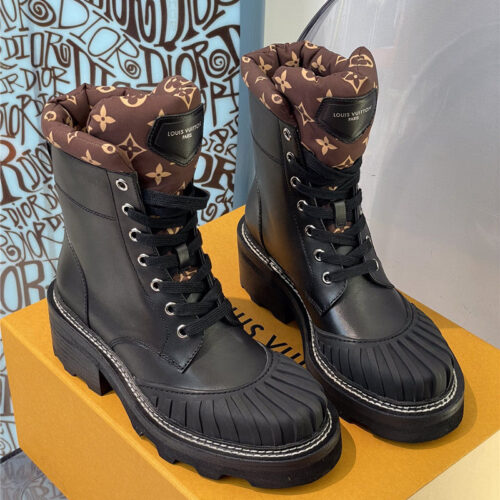 High Quality Luxury Louis Vuitton Shell Toe Ankle Boots alternate view