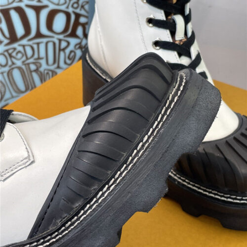 High Quality Luxury Louis Vuitton Shell Toe Ankle Boots – Style 03299 product detail