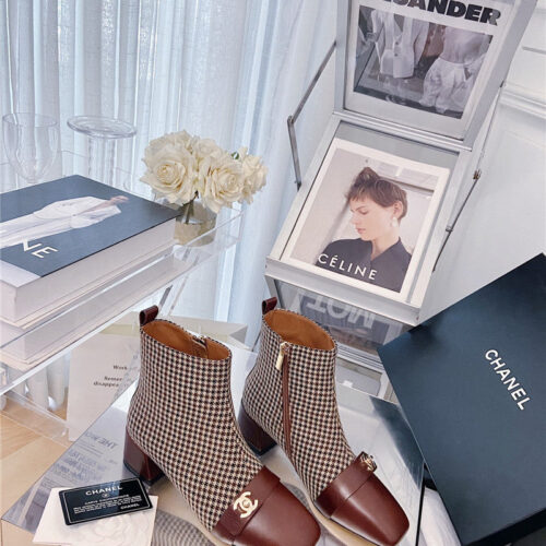 High Quality Luxury Chanel Vintage Ankle Boots – Style 50502 product detail