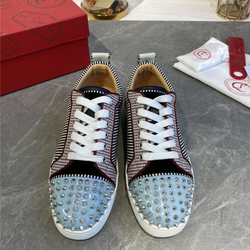 High Quality Luxury Christian Louboutin Louis Junior Spikes Sneakers alternate view