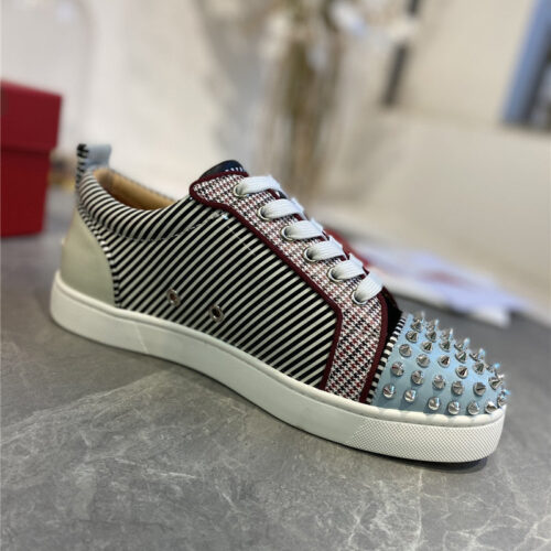 High Quality Luxury Christian Louboutin Louis Junior Spikes Sneakers product detail