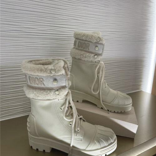 High Quality Luxury Dior Latest Catwalk Models Martin Boots alternate view