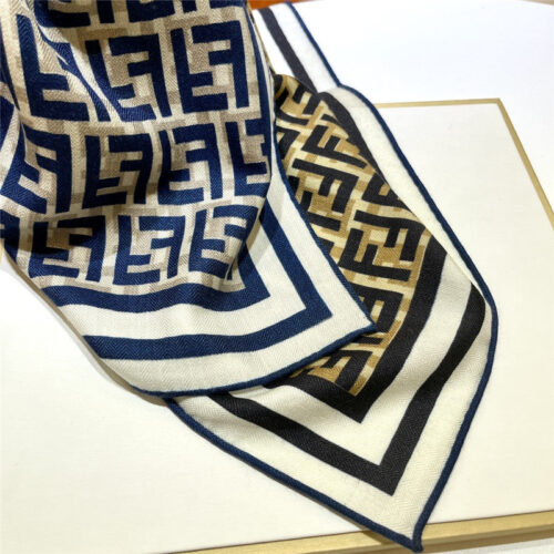 High Quality Luxury Fendi Classic Presbyopia Shawl – Style 25951 product detail