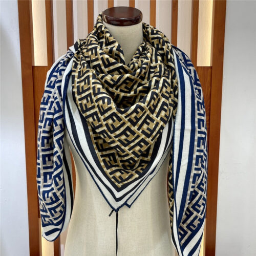 High Quality Luxury Fendi Classic Presbyopia Shawl – Style 25951 product detail
