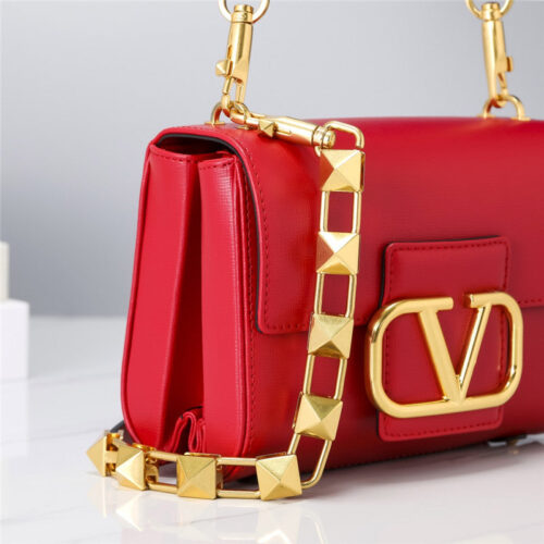 High Quality Luxury Valentino Garavani Stud Sign Shoulder Bag – Style 03738 product detail