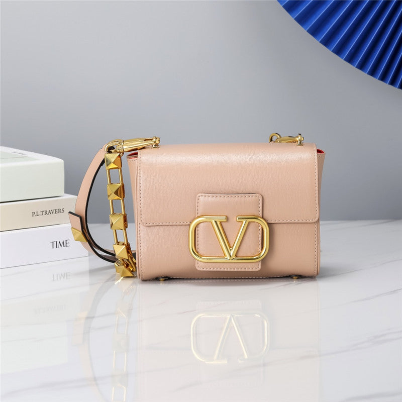 High Quality Luxury Valentino Garavani Stud Sign Shoulder Bag – Style 03731