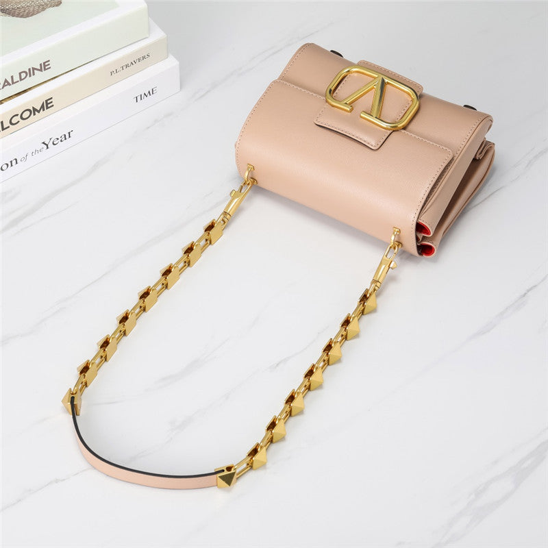 High Quality Luxury Valentino Garavani Stud Sign Shoulder Bag – Style 03731 product detail