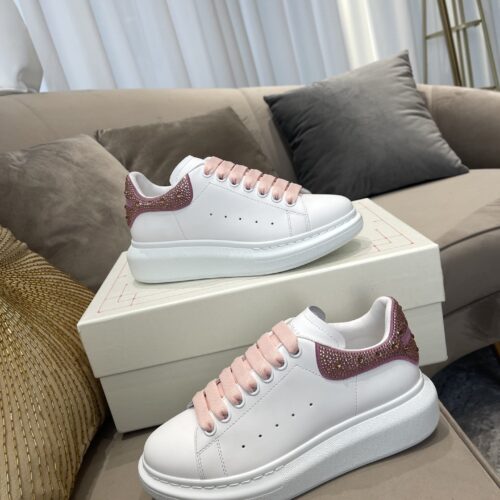 High Quality Luxury Alexander McQueen Couple Sneakers – Style 92035