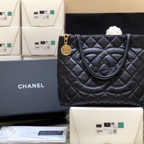 High Quality Luxury Chanel Vintage Caviar Medallion Tote Bag