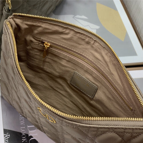 High Quality Luxury Dior Caro Clutch – Style 25301 product detail