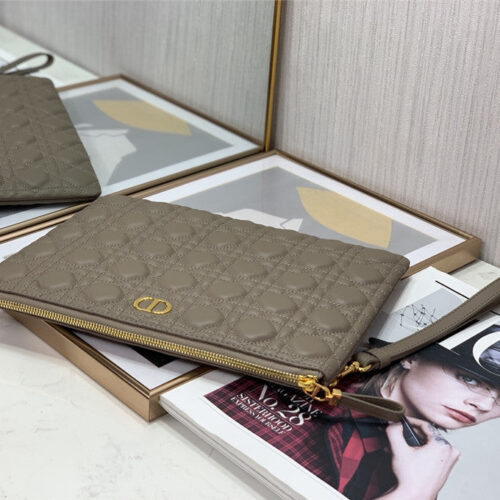 High Quality Luxury Dior Caro Clutch – Style 25301 product detail