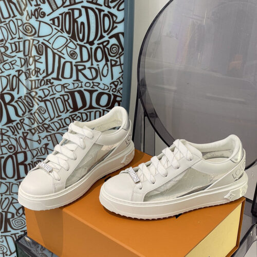 High Quality Luxury Louis Vuitton Classic Platform Sneakers – Style 93123