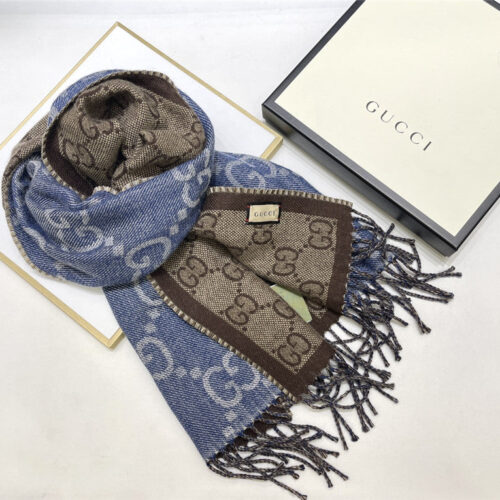 High Quality Luxury Gucci GG Fringed Knit Scarf product detail