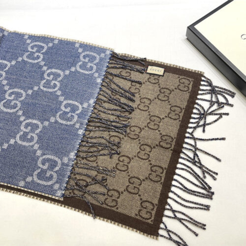 High Quality Luxury Gucci GG Fringed Knit Scarf product detail