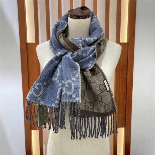 High Quality Luxury Gucci GG Fringed Knit Scarf