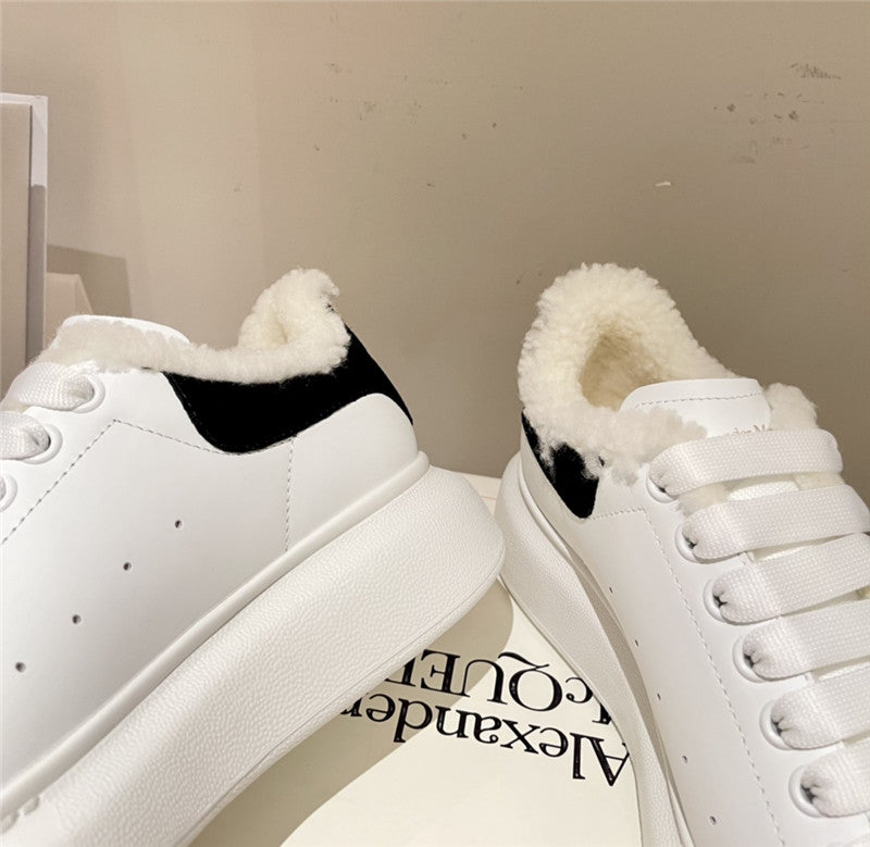 High Quality Luxury Alexander McQueen White Sneakers Womens – Style 35459 product detail