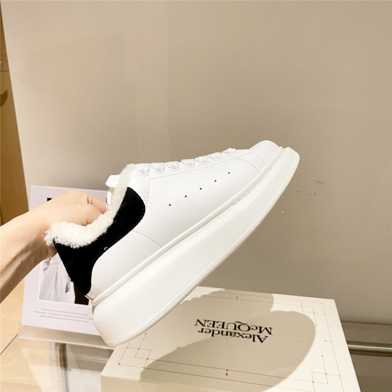 High Quality Luxury Alexander McQueen White Sneakers Womens – Style 35459 product detail