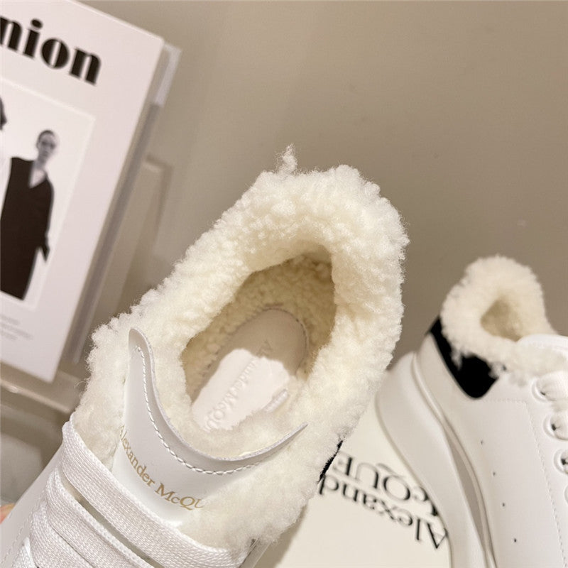 High Quality Luxury Alexander McQueen White Sneakers Womens – Style 35459 product detail