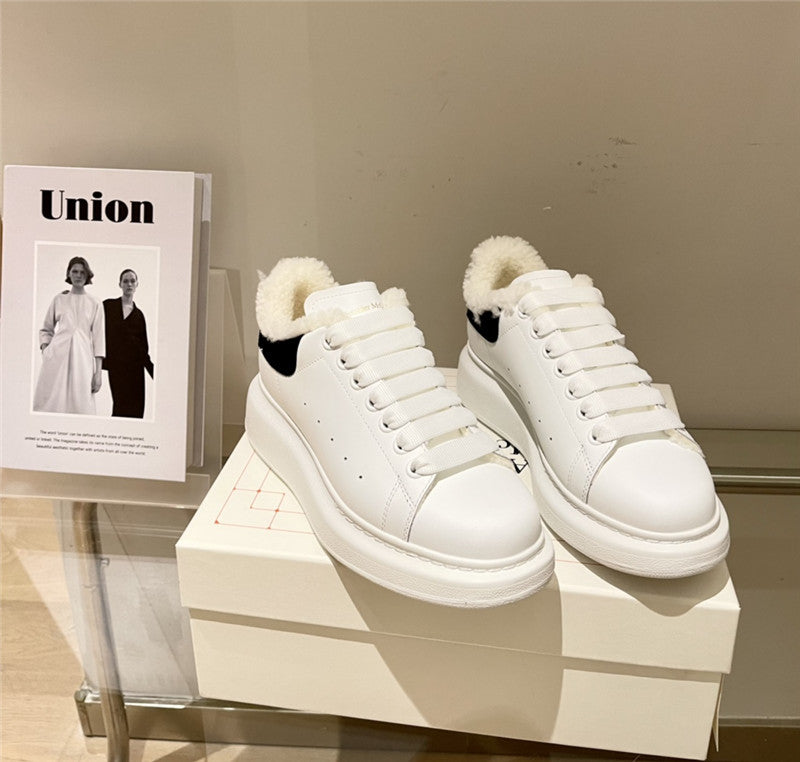 High Quality Luxury Alexander McQueen White Sneakers Womens – Style 35459